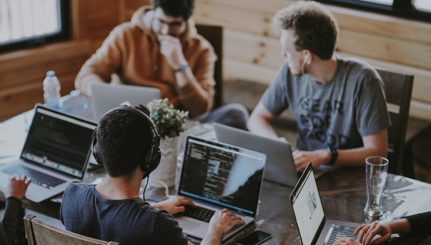 دعم على مدار الساعة